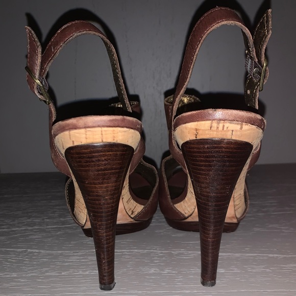 Leather peep-toe heel - Picture 5 of 8